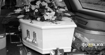 Новации похоронного бизнеса: парфюм с запахом умершего, QR-коды на могилах и экогробы