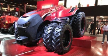 На агровыставке в Германии показали беспилотный трактор (ВИДЕО)