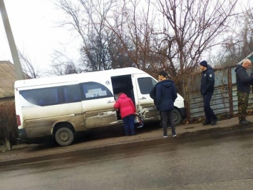 На Осипенковском маршрутка с пассажирами попала в ДТП: есть пострадавшие (обновлено)