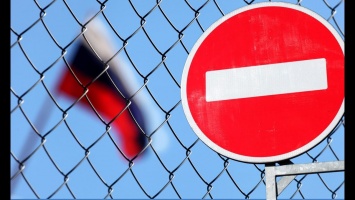 ЕС продлит санкции против России: РФ должна уйти из Донбасса