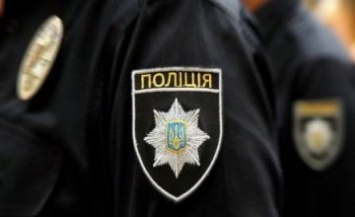 Полиция Днепропетровской области просит помочь установить личность погибшего мужчины (ФОТО 18+)