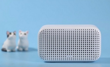 Redmi XiaoAI Speaker Play - первая умная колонка компании за $11