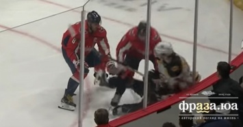Российский хоккеист едва не убил арбитра во время матча НХЛ