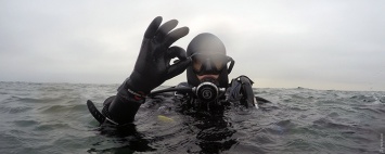 Курсанты водолазной школы ВМСУ впервые погрузились на 30 метров в открытом море