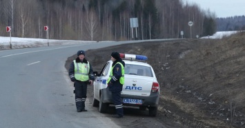 Любителей езды по обочине не жалуют в судах