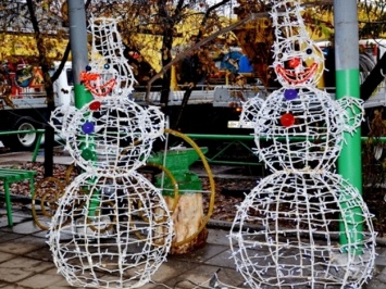 Новогодняя щедрость: одесские власти установят светящиеся фигурки на Думской за 1,5 миллиона