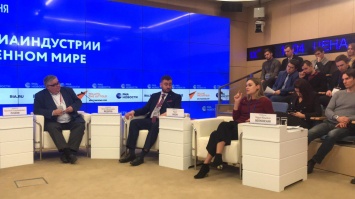 Севастопольцам посоветовали обратиться к Сергею Аксенову по поводу организации медийного саммита