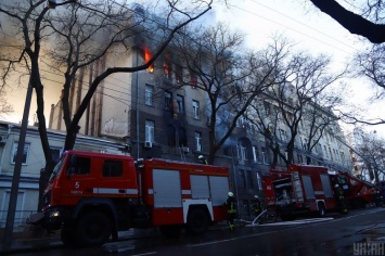 Очевидцы пожара в Одессе, которые спаслись из охваченного огнем здания: «Жертв могло быть больше»