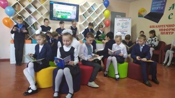 В Павлограде открылся «Книжный городок» и новый школьный класс