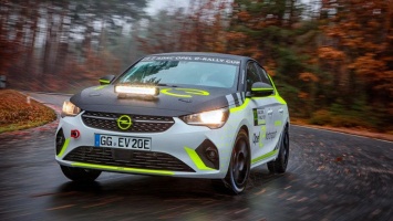 Opel выпустил раллийную версию Corsa-e (ФОТО)