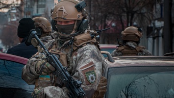 Стрельба и брошенная Mazda на Бориса Кротова в Днепре: подробности
