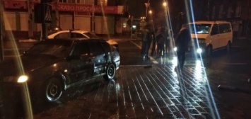 В Мариуполе ухудшилась ситуация на дорогах. Четвертая авария за вечер, - ФОТО
