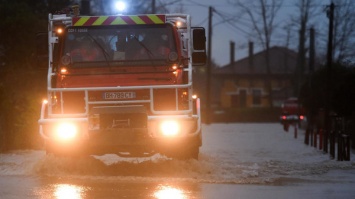 Наводнение во Франции: 40 тысяч домов остались без электричества, есть жертвы