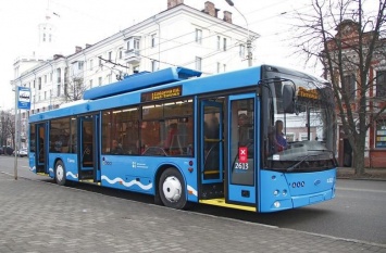 В Днепре разделили общественный транспорт по цветам и показали синие троллейбусы, - ФОТО
