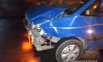 В Ровно мужчина в состоянии алкогольного опьянения угнал автомобиль и попал на нем в два ДТП