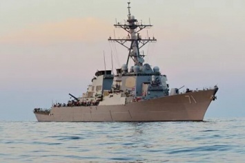 Боевой корабль США вошел в Черное море: в России переполох