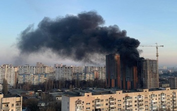В Киеве горела недостроенная высотка