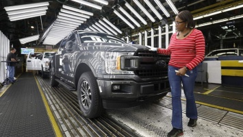 Ford инвестирует $1,45 млрд в освоение новых технологий на двух заводах в Детройте