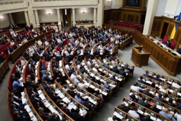 Депутаты заблокировали свою неприкосновенность, - нардеп "Голоса"