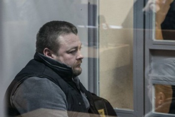 Суды по Майдану: экс-"беркутовец" Шаповалов не явился на заседание
