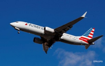 Сотрудник American Airlines пытался повредить системы самолета