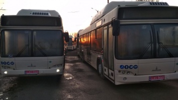 В Кривой Рог приехали 10 большегрузных автобусов