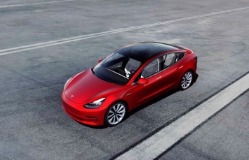 Полноприводная Tesla Model 3 стала быстрее