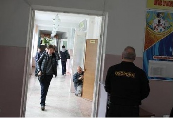 На охрану общеобразовательных школ Павлограду необходимо тратить в год 12 млн. гривен