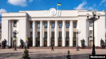 Рада расширила права защитников Украины на получение медпомощи. Один криворожский нардеп не голосовал