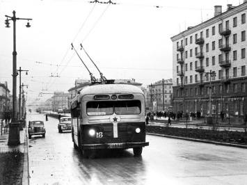В Запорожье 70 лет назад вышел на линию первый троллейбус, - ФОТО