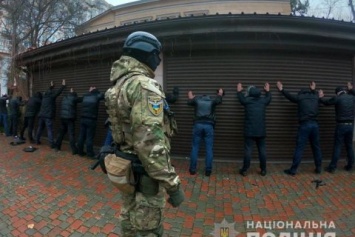 В Одессе произошел конфликт между охранниками, нанятыми собственником земли и владельцем расположенного на ней здания