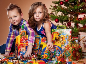 Как выбрать качественный сладкий подарок ребенку? Рассказывают эксперты