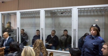 Обвиняемых в расстреле Майдана готовят к обмену пленными