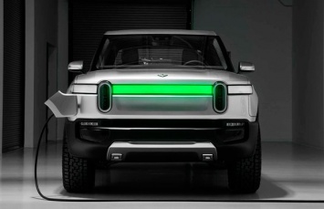 Rivian за год собрал на электрокары $2,85 млрд