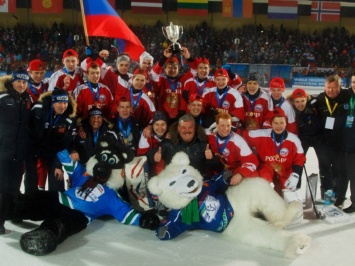 Двое нижегородцев стали чемпионами мира по хоккею с мячом в составе «молодежки»