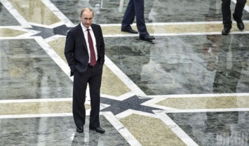 Владимир Путин не прекращает попытки обелить советско-нацистский пакт Молотова-Риббентропа