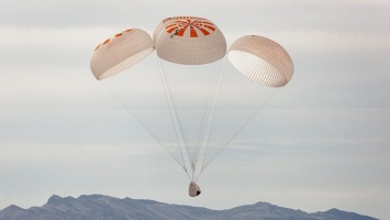 SpaceX провела десятые испытания парашютной системы корабля Crew Dragon