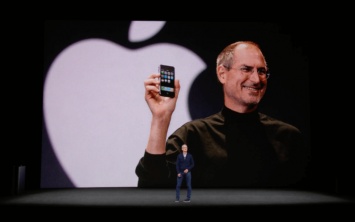 Экс-дизайнер рассказал, как разрабатываются новые устройства Apple