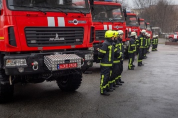 Новые машины для спасателей приехали на Днепропетровщину