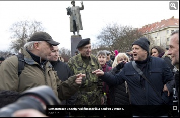 «За» и «против»: в Праге на митингах спорили о переносе скандального памятника Коневу (ФОТО)