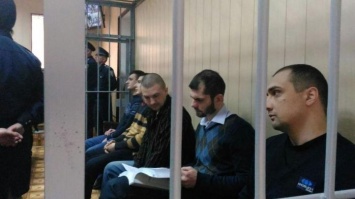 День, когда Рябошапка стал Луценко: реакция сети на освобождение экс-беркутовцев
