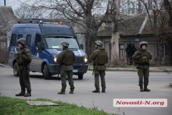 Перекрытые улицы, полиция и спецназ: в Ракетном Урочище горожан напугали учения