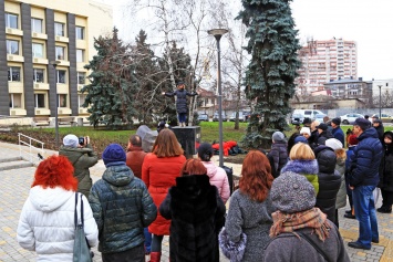 "Це Я": в Киевском районе появился необычный арт-объект