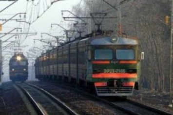 В Харькове электричка насмерть сбила мужчину