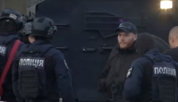 Киев, Днепр, Одесса и Львов в огне: полиция на взводе - может произойти переворот