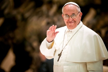 Украинцы больше доверяют Папе Римскому, чем предстоятелю ПЦУ