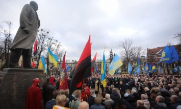 Марши в честь Бандеры прошли во Львове, Одессе и Днепре