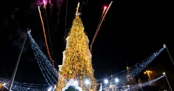 Новогодняя елка в Киеве вошла в пятерку лучших в Европе