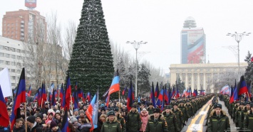Денег нет, продукты - дерьмо: как в Донецке встретили Новый год