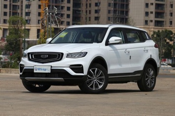 Geely Atlas Pro получил версию с искусственным интеллектом (ФОТО)